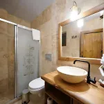 Pashahan 3*