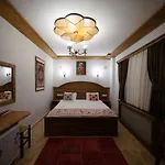 Pashahan 3*