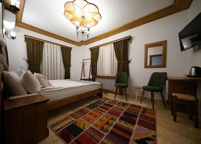 Pashahan Hotel 3*